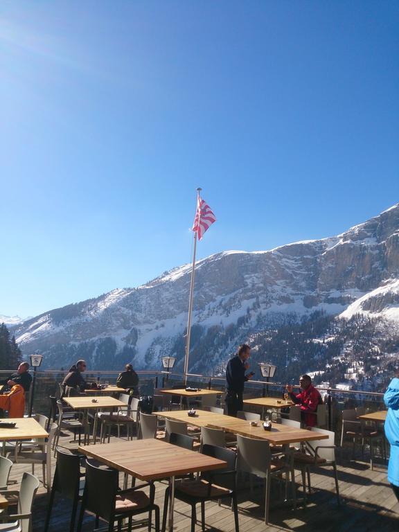 Hotel Restaurant Flaschen Albinen Exteriör bild